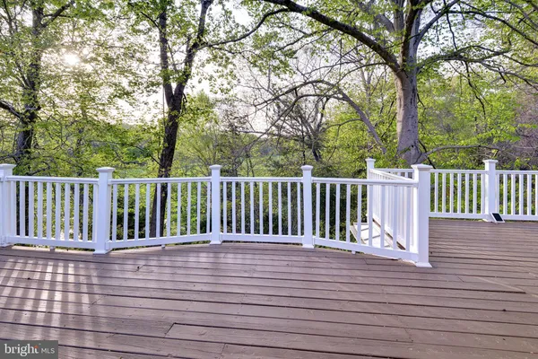 $1,100,000 | 20 The Palisades, Williamsburg, VA 23185