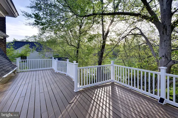 $1,100,000 | 20 The Palisades, Williamsburg, VA 23185