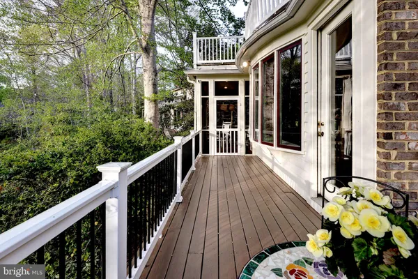 $1,100,000 | 20 The Palisades, Williamsburg, VA 23185