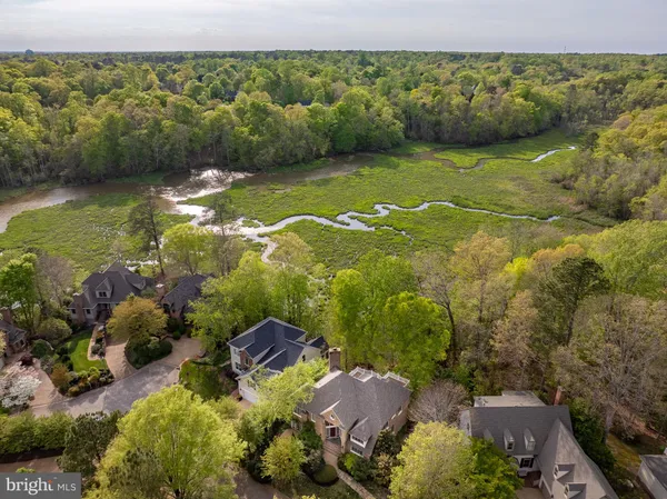 $1,100,000 | 20 The Palisades, Williamsburg, VA 23185
