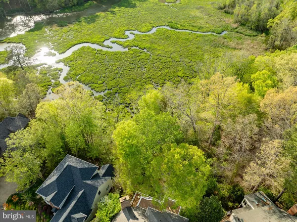 $1,100,000 | 20 The Palisades, Williamsburg, VA 23185