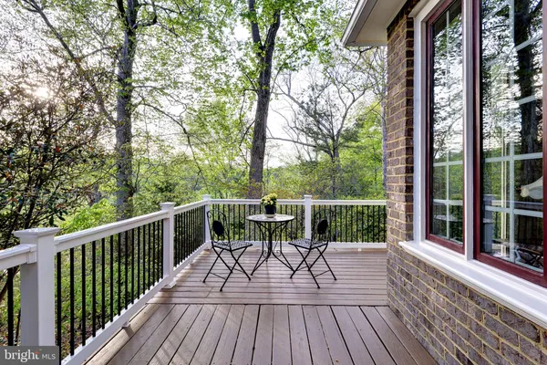 $1,100,000 | 20 The Palisades, Williamsburg, VA 23185