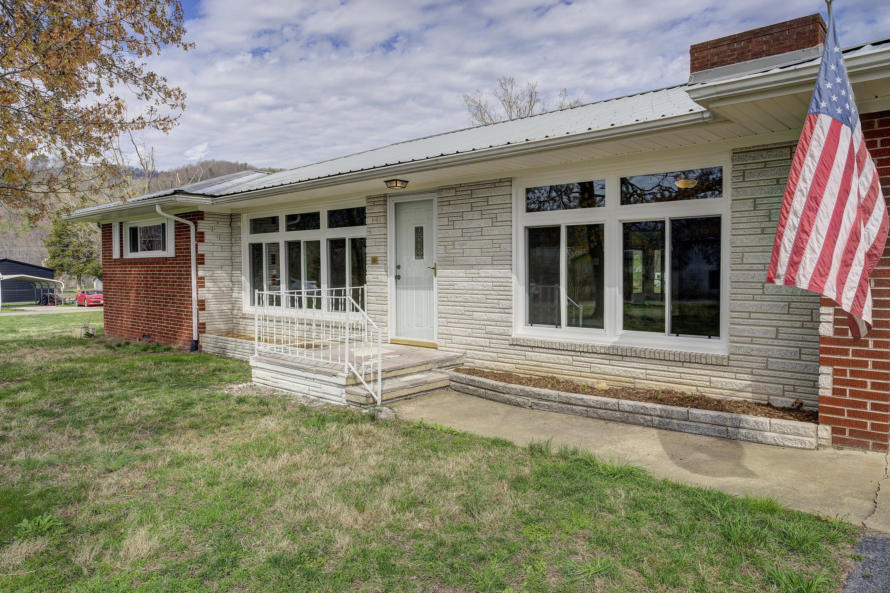 112 Casey Jones Road Erwin, TN 37650 - Photo 4 of 47 Casey-6-21