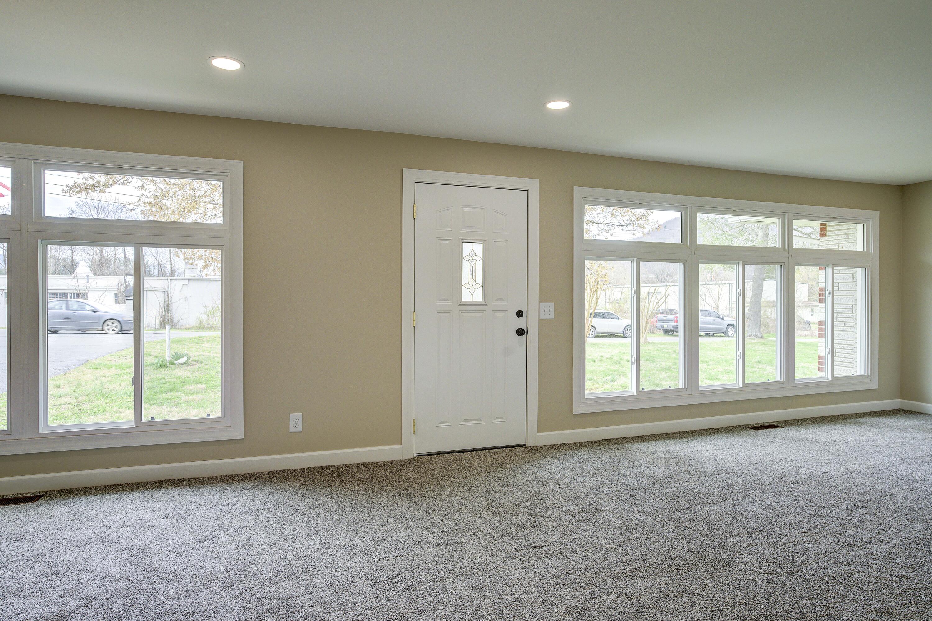 112 Casey Jones Road Erwin, TN 37650 - Photo 5 of 47 Casey-31