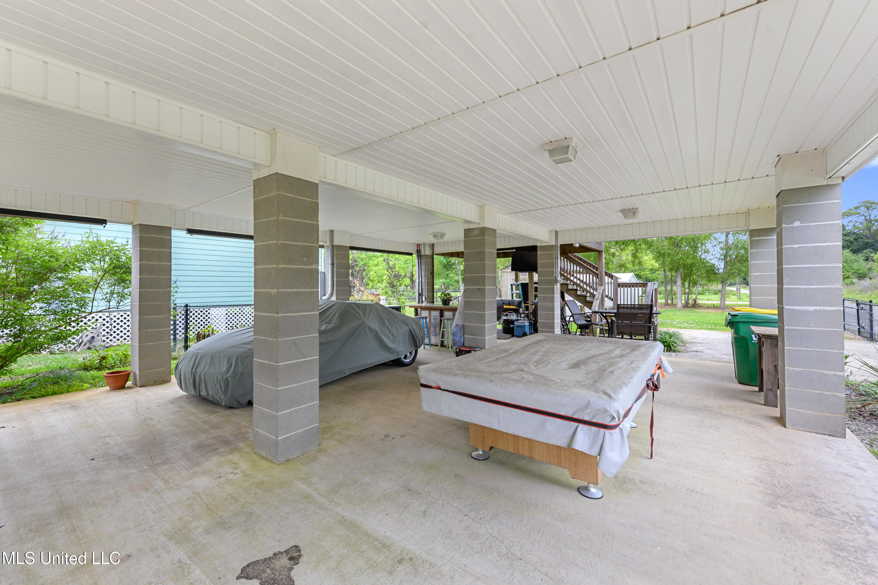 16114 Race Track Road Biloxi, MS 39532 - Photo 7 of 28 004