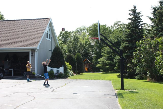 4423 Walker Road Sturgeon Bay, WI 54235 - Photo 29 of 47 Regulation basketball hoop
