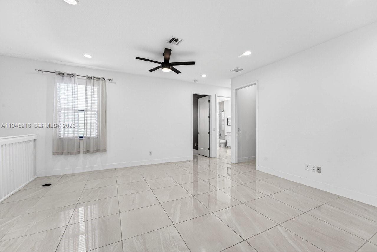 16575 Cove Road Westlake, FL 33470 - Photo 23 of 47