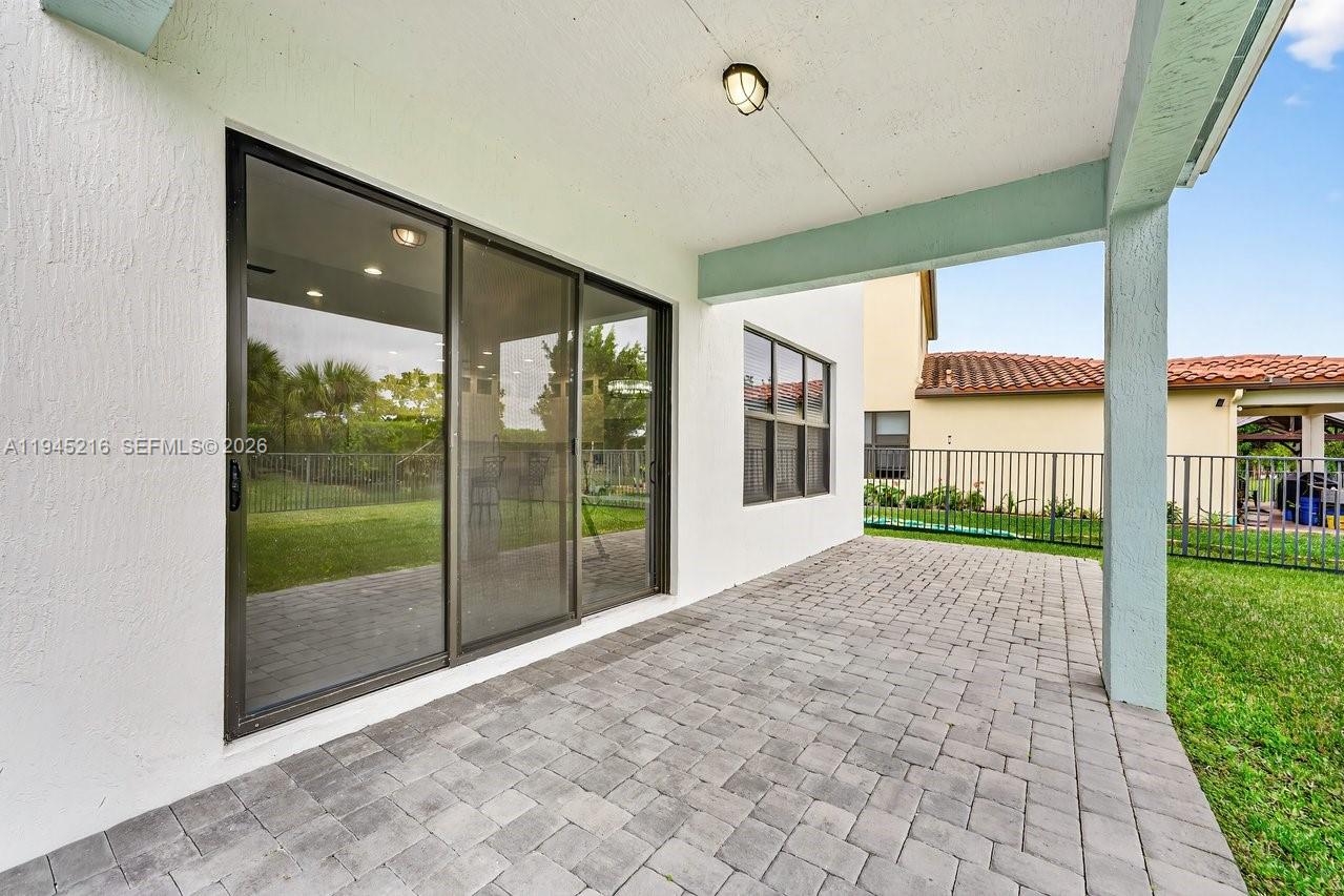 16575 Cove Road Westlake, FL 33470 - Photo 34 of 47