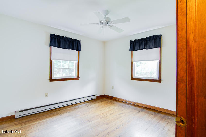 68 Winesap Road Pittsfield, MA 01201 - Photo 21 of 26 Bedroom