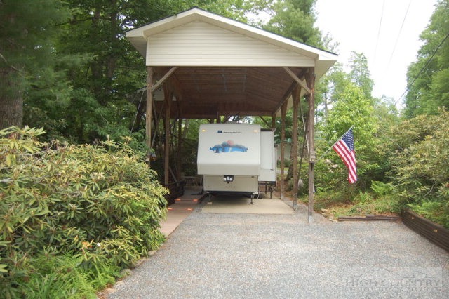 95 Aster Road Linville, NC 28646 - Photo 18 of 21 Gallery Image 18