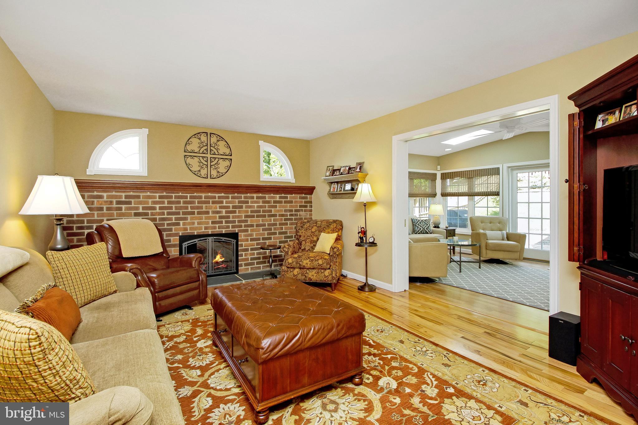 755 West Rolling Road Springfield, PA 19064 - Photo 13 of 43 Family Room off kitchen