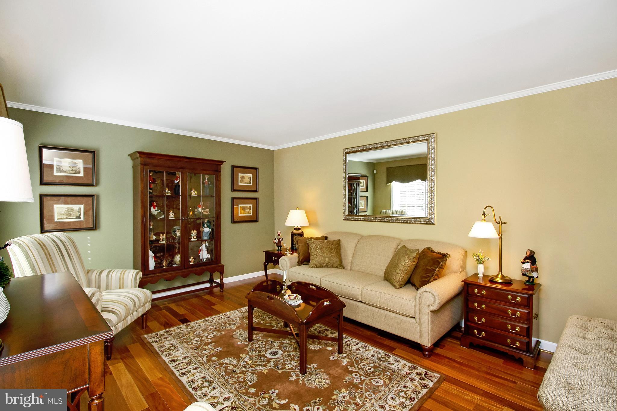 755 West Rolling Road Springfield, PA 19064 - Photo 4 of 43 Formal Living Room