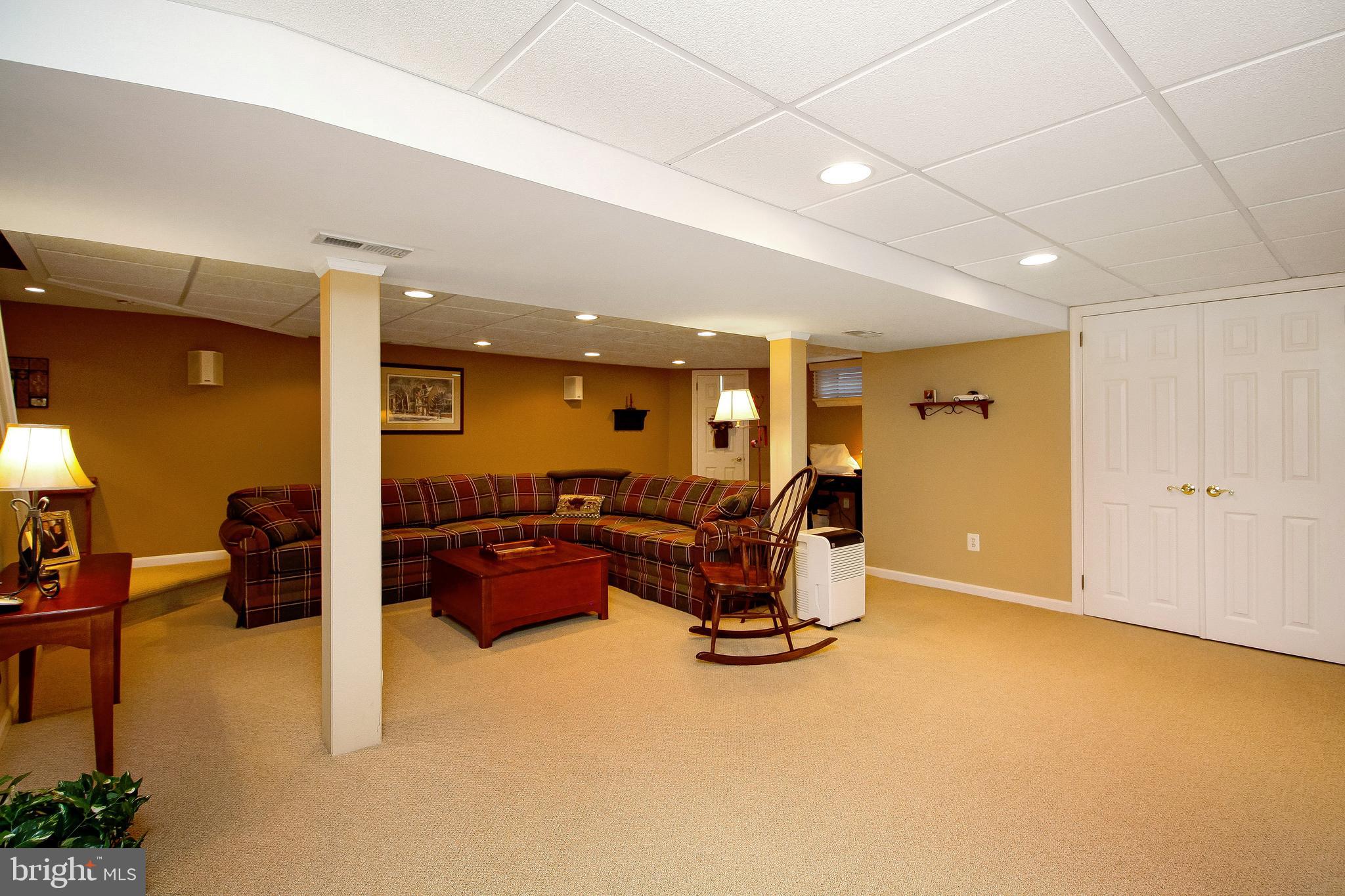 755 West Rolling Road Springfield, PA 19064 - Photo 33 of 43