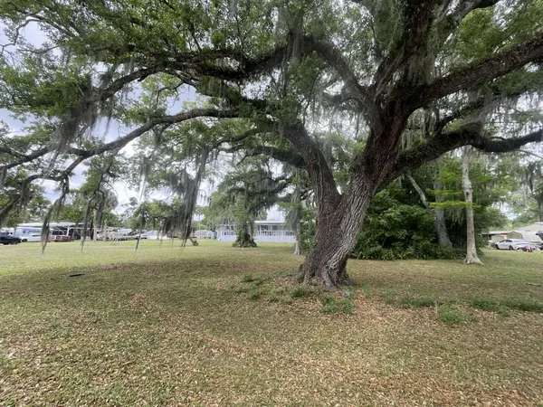 $249,800 | 4523 Southeast 30th Street, Okeechobee, FL 34974