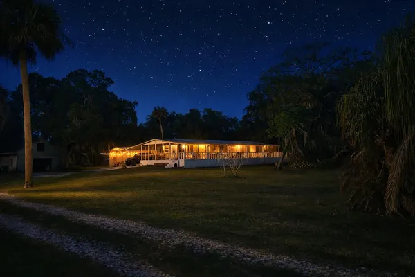 $249,800 | 4523 Southeast 30th Street, Okeechobee, FL 34974