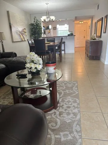 $2,180 | Undisclosed Address, Lauderhill, FL 33319