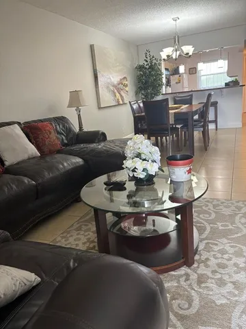 $2,180 | Undisclosed Address, Lauderhill, FL 33319