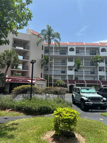 $2,180 | Undisclosed Address, Lauderhill, FL 33319