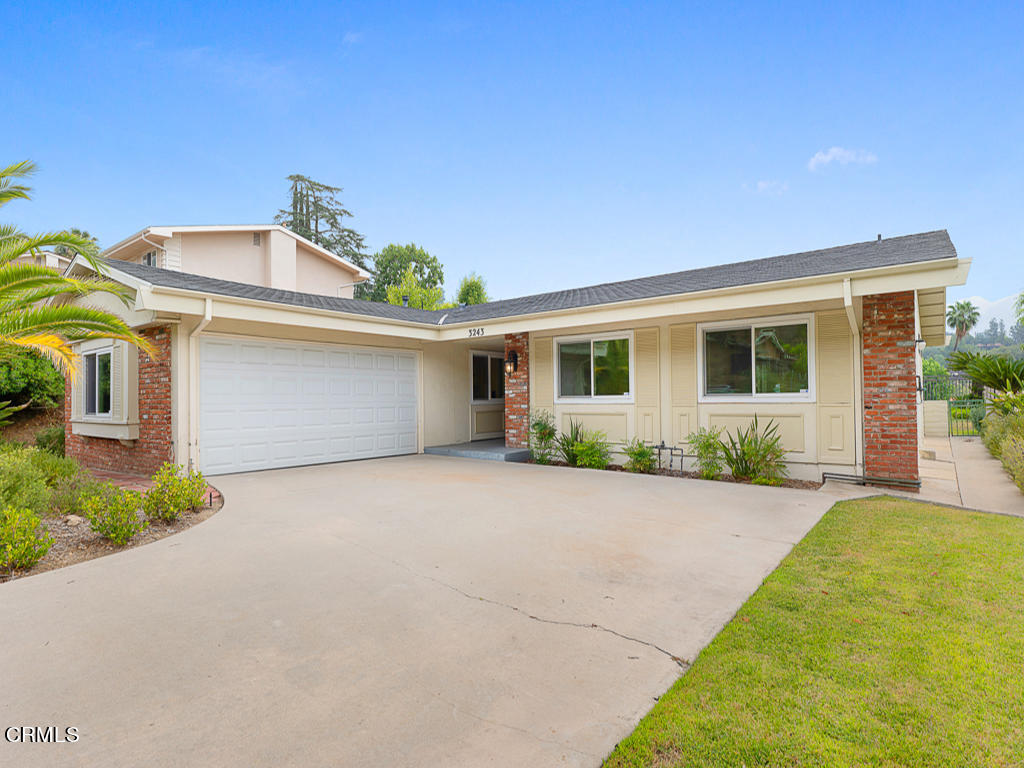 3243 Emerald Isle Drive Glendale, CA 91206 - Photo 1 of 40 3243 Emerald Isle Drive - HsHProd-20