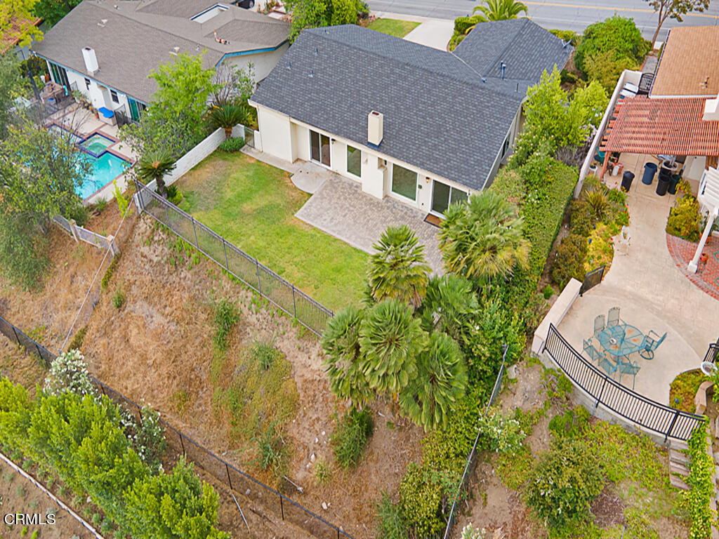 3243 Emerald Isle Drive Glendale, CA 91206 - Photo 39 of 40 3243 Emerald Isle Drive - HsHProd-8