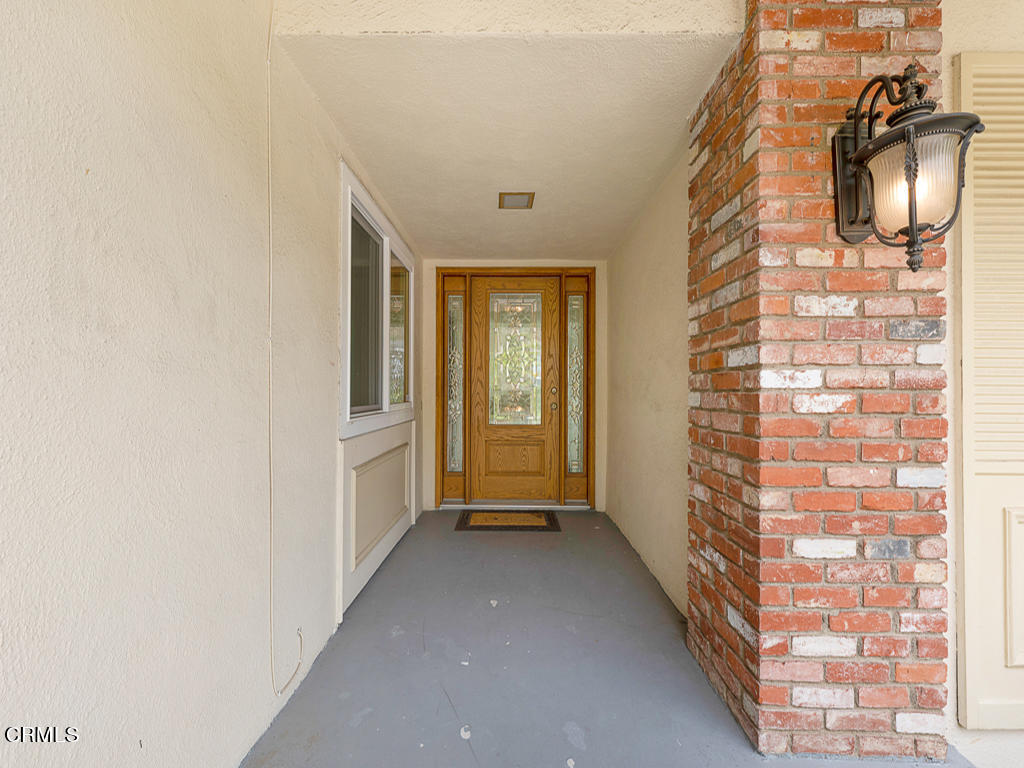 3243 Emerald Isle Drive Glendale, CA 91206 - Photo 9 of 40 3243 Emerald Isle Drive - HsHProd-19