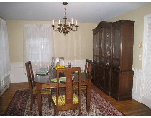 87 Concord Road Bedford, MA 01730 - Photo 5 of 14 Gallery Image 5