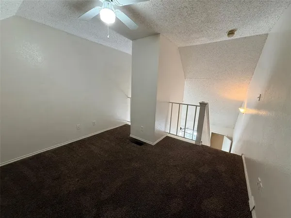 $1,500 | 2300 Bamboo Drive, Unit N208, Arlington, TX 76006