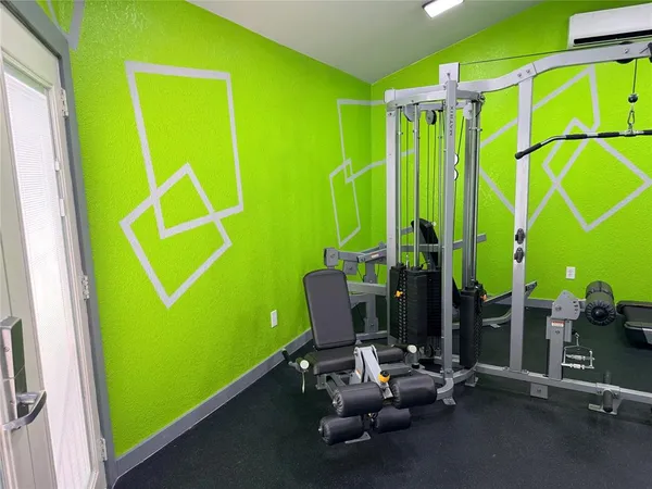 $1,500 | 2300 Bamboo Drive, Unit N208, Arlington, TX 76006