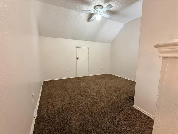$1,500 | 2300 Bamboo Drive, Unit N208, Arlington, TX 76006
