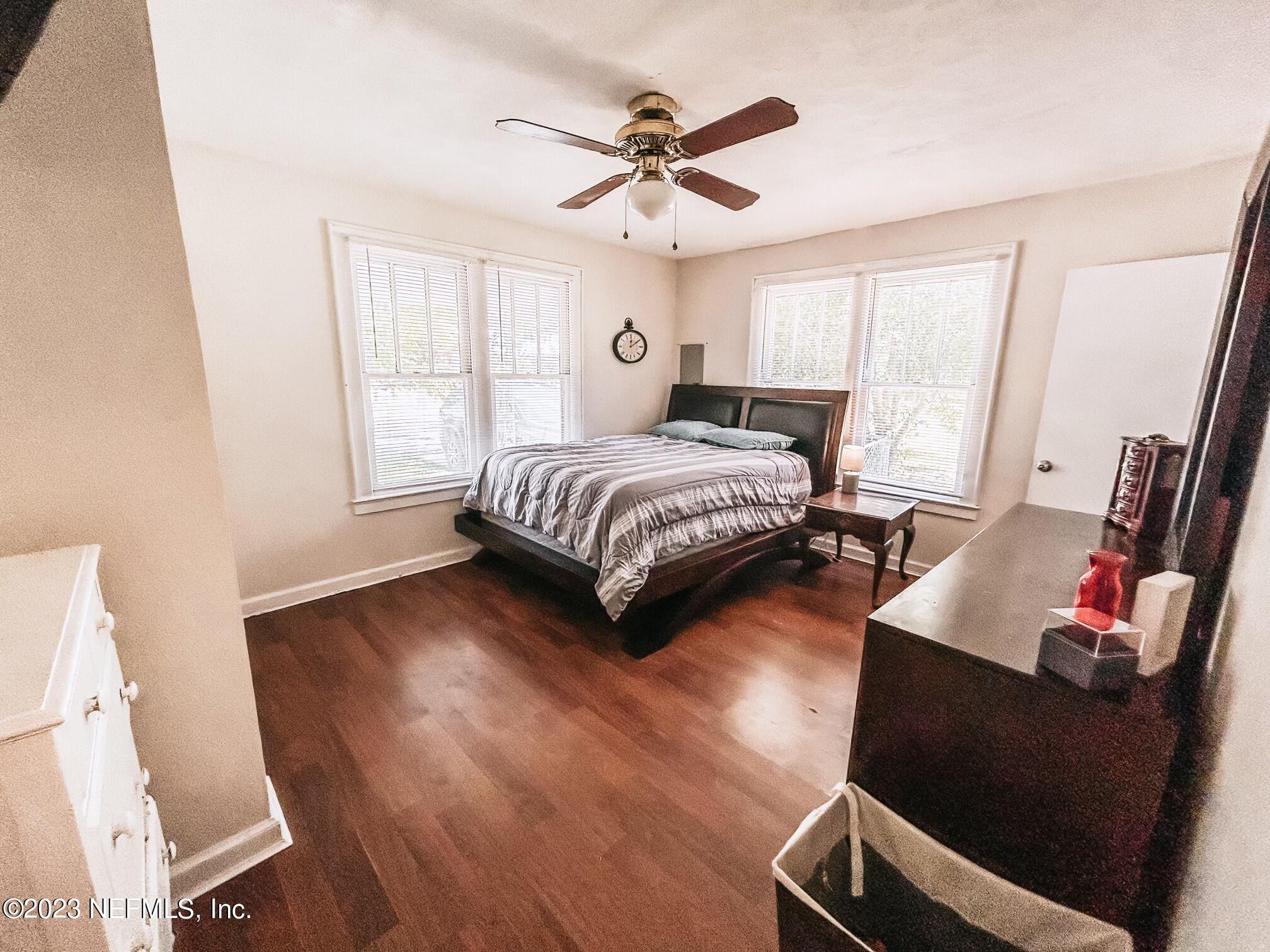 224 Benham Street Palatka, FL 32177 - Photo 11 of 15 a bed room with bed and a window