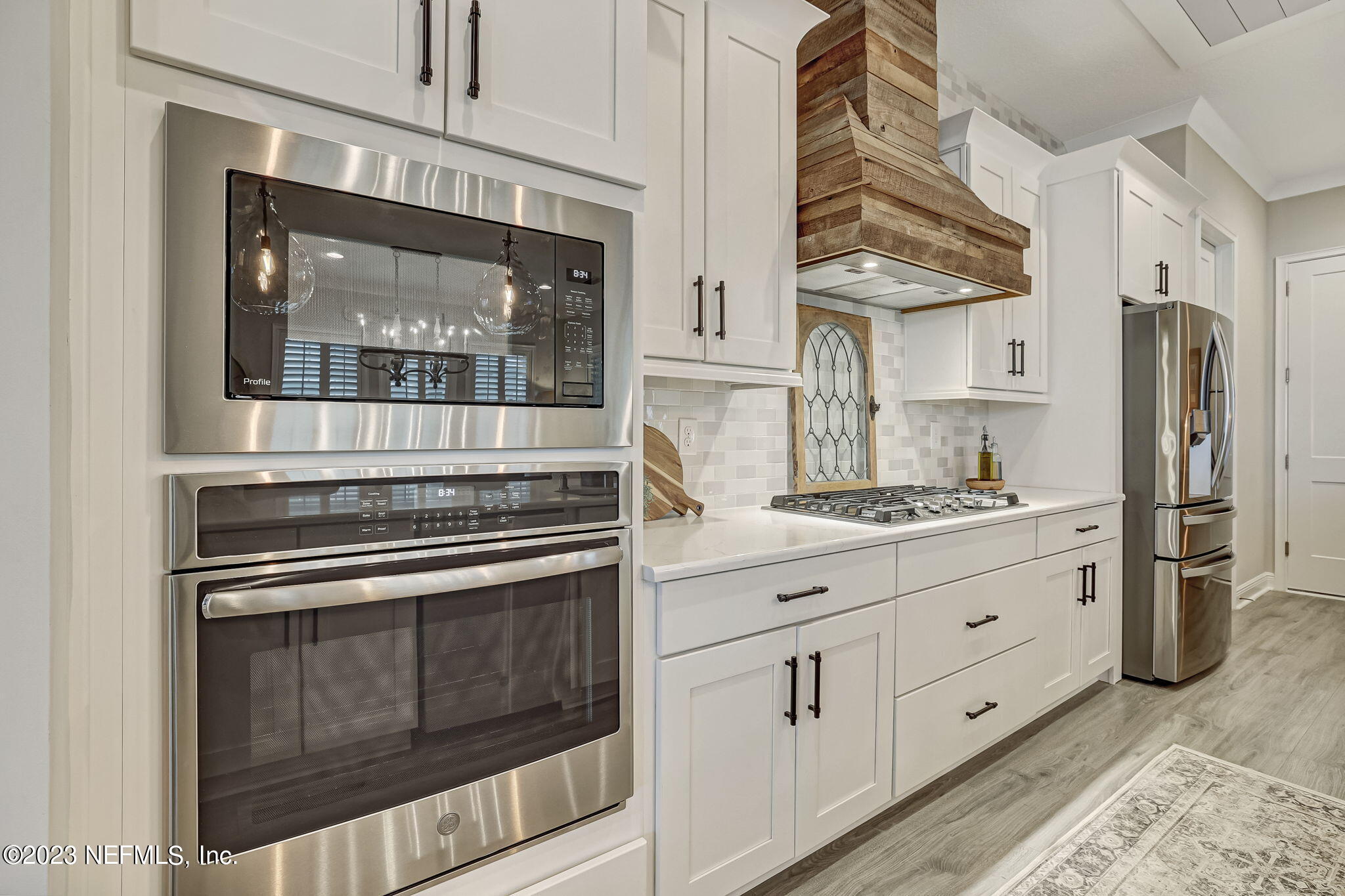 173 Rum Runner Way St. Johns, FL 32259 - Photo 22 of 104 Custom Vented Hood