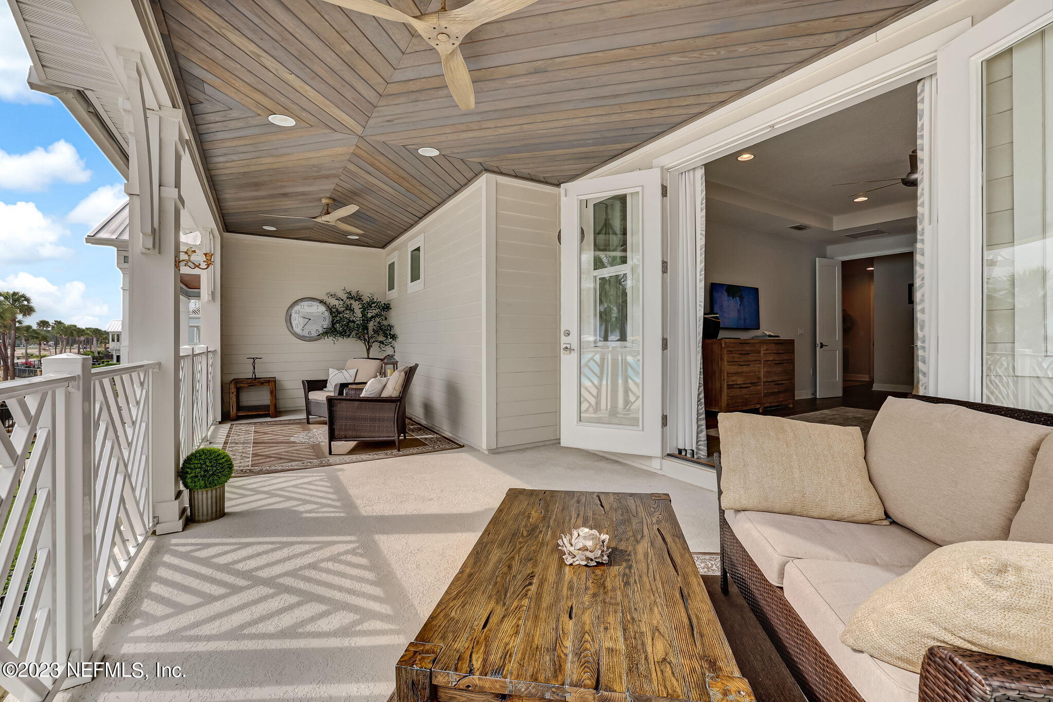 173 Rum Runner Way St. Johns, FL 32259 - Photo 45 of 104 a living room with furniture and a couch