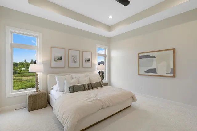 $1,164,500 | 4938 Parkside Circle, Eagan, MN 55123