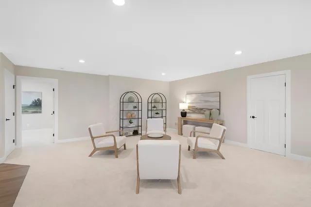 $1,164,500 | 4938 Parkside Circle, Eagan, MN 55123