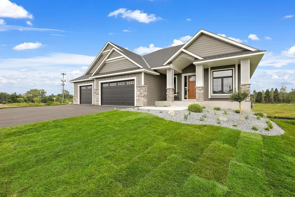 $1,164,500 | 4938 Parkside Circle, Eagan, MN 55123