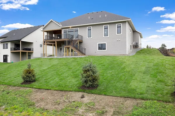 $1,164,500 | 4938 Parkside Circle, Eagan, MN 55123