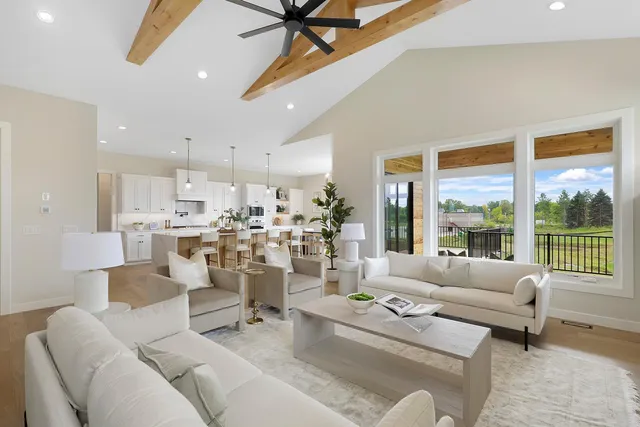 $1,164,500 | 4938 Parkside Circle, Eagan, MN 55123