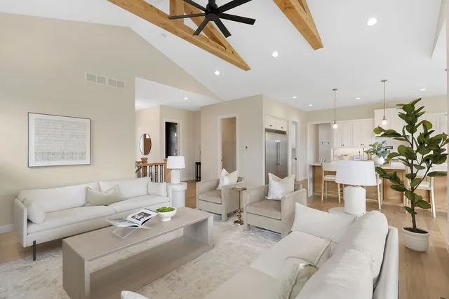 $1,164,500 | 4938 Parkside Circle, Eagan, MN 55123