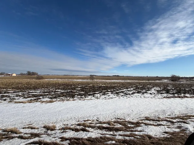 $1 | 35 Pepperton Township, Morris, MN 56267