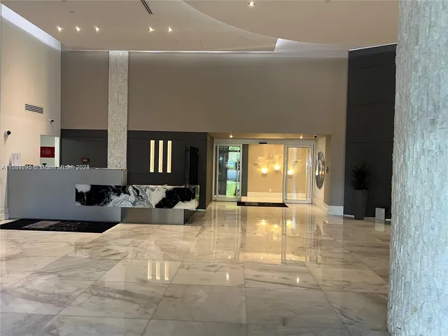 $3,200 | 3300 Northeast 192 Street, Unit 1506, Aventura, FL 33180