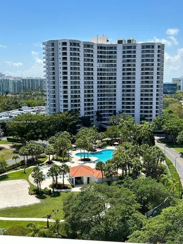 $3,200 | 3300 Northeast 192 Street, Unit 1506, Aventura, FL 33180