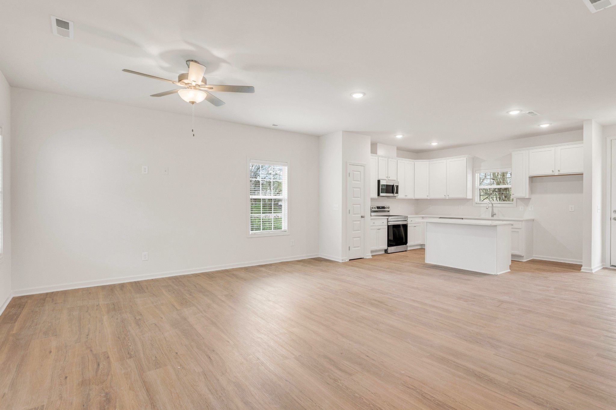 7104 Hall Road Fairview, TN 37062 - Photo 4 of 28 Gallery Image 4