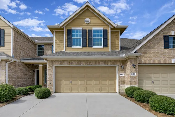 $2,350 | 8422 Sunset Loch Drive, Spring, TX 77379