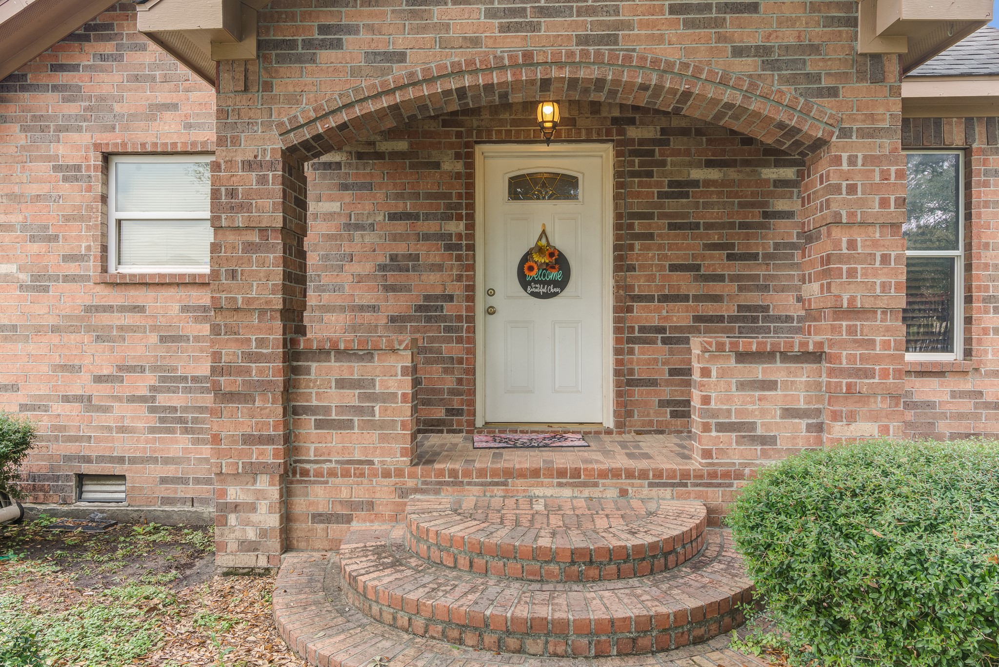 8123 Tareyton Lane Houston, TX 77075 - Photo 4 of 27 a view of a door of the house