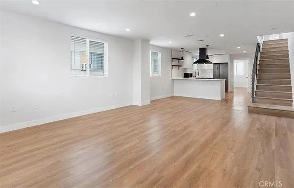 $4,700 | 6417 1/2 Lexington Avenue, Los Angeles, CA 90038