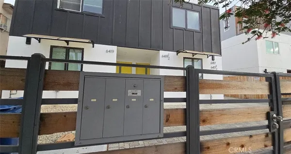 $4,700 | 6417 1/2 Lexington Avenue, Los Angeles, CA 90038