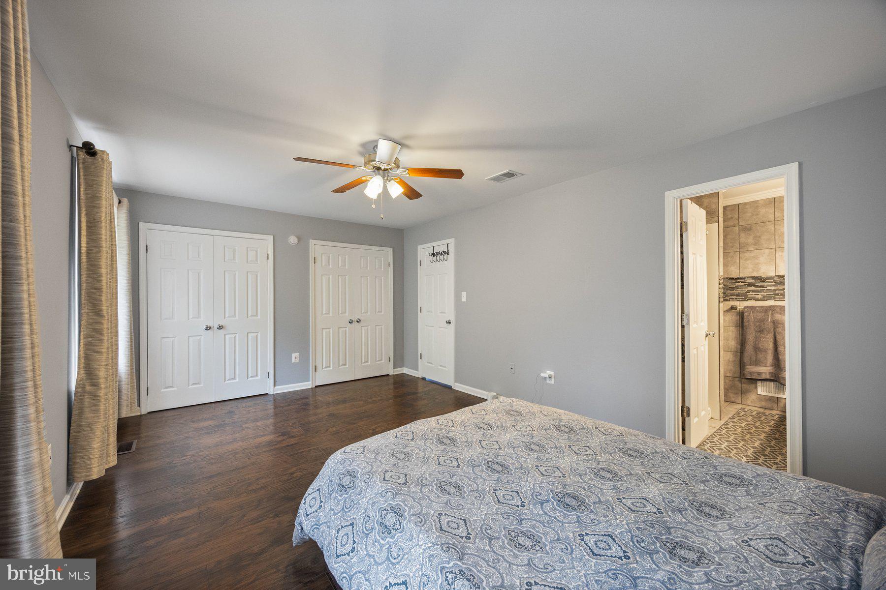 5358 Eliots Oak Road Columbia, MD 21044 - Photo 23 of 38 2 Large Closets