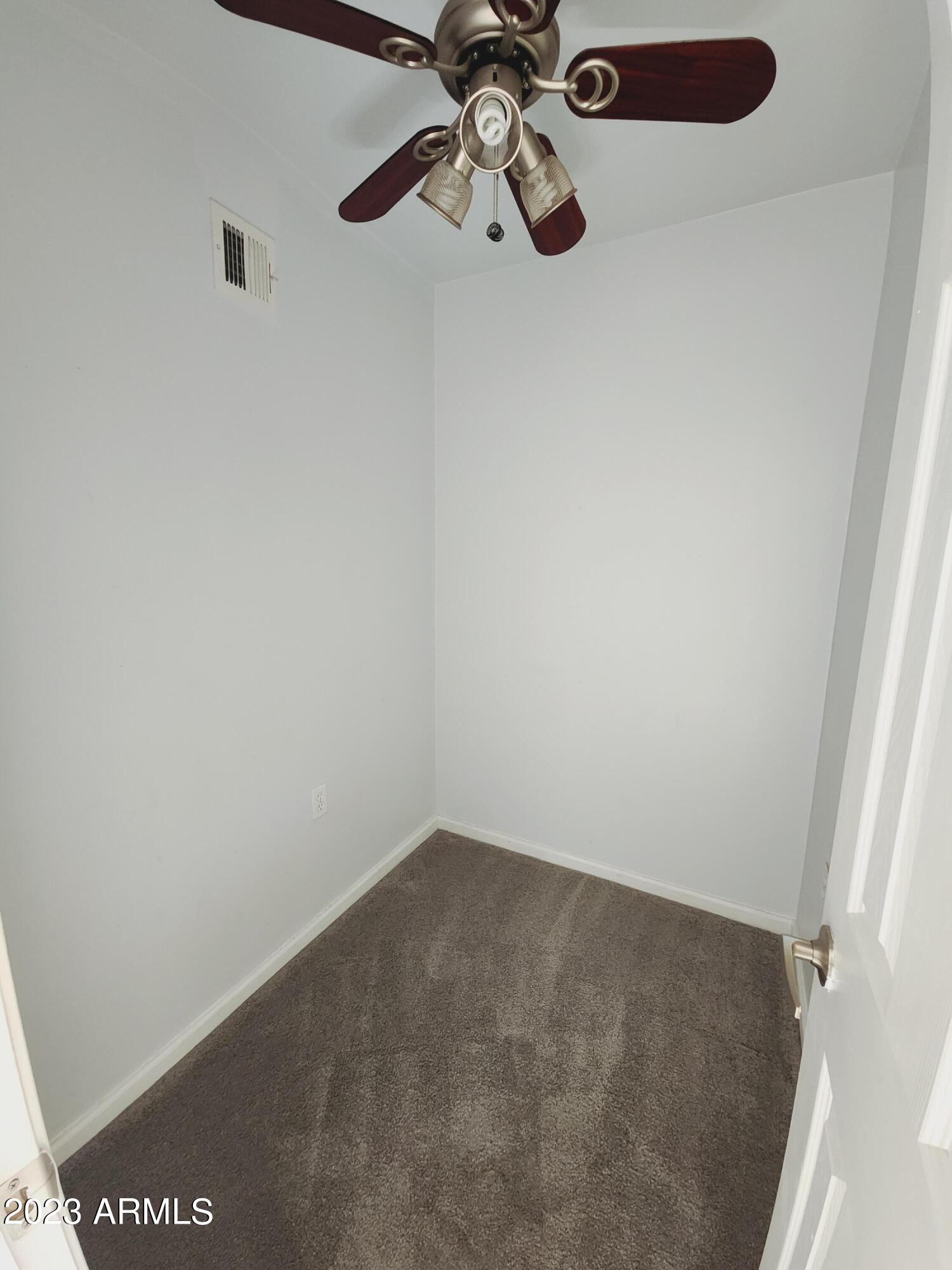 1920 East Bell Road, Unit 1193 Phoenix, AZ 85022 - Photo 19 of 28 20231031_104850