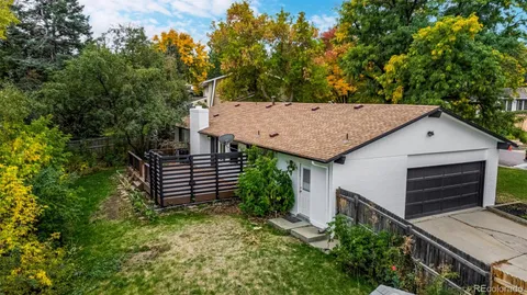 an aerial view of a house having yard