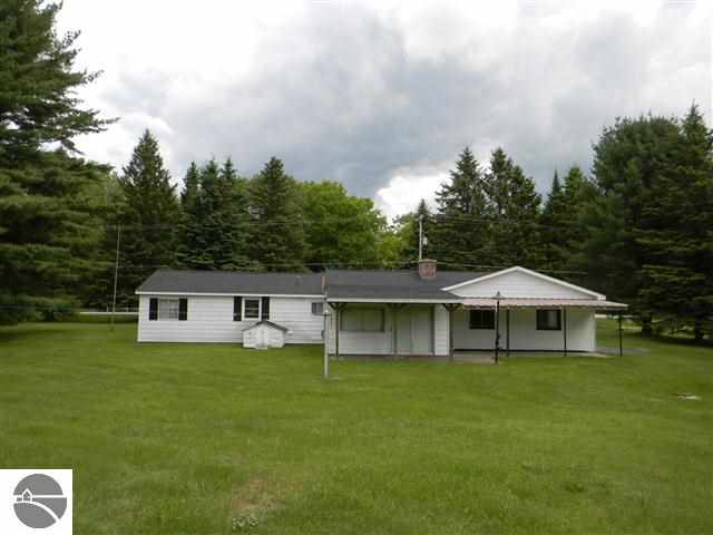 2646 East Rose City Road Lupton, MI 48635 - Photo 20 of 22 1747053-19.JPG